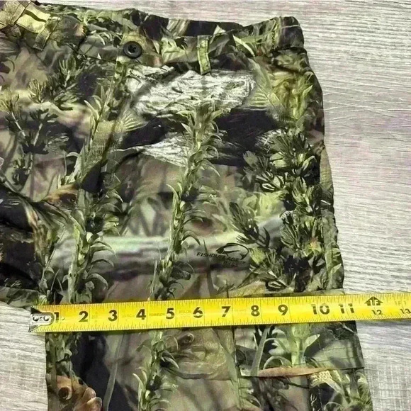 Paramount Outdoors Mens Fishouflage Bass Shorts Fish Print Cargo Pockets Small - Picture 5 of 13